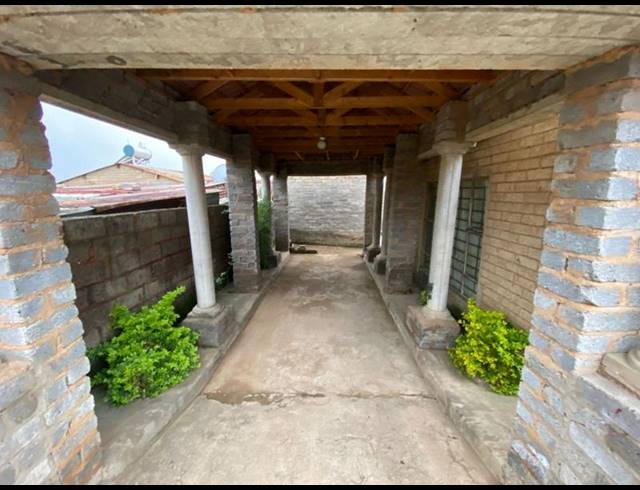 2 BEDROOM HOUSE FOR SALE IN TSHEPISONG